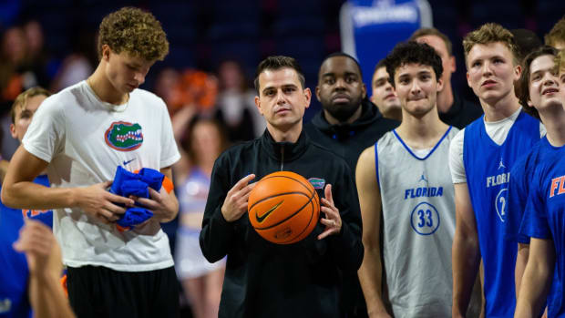 Florida Gators head coach Todd Golden